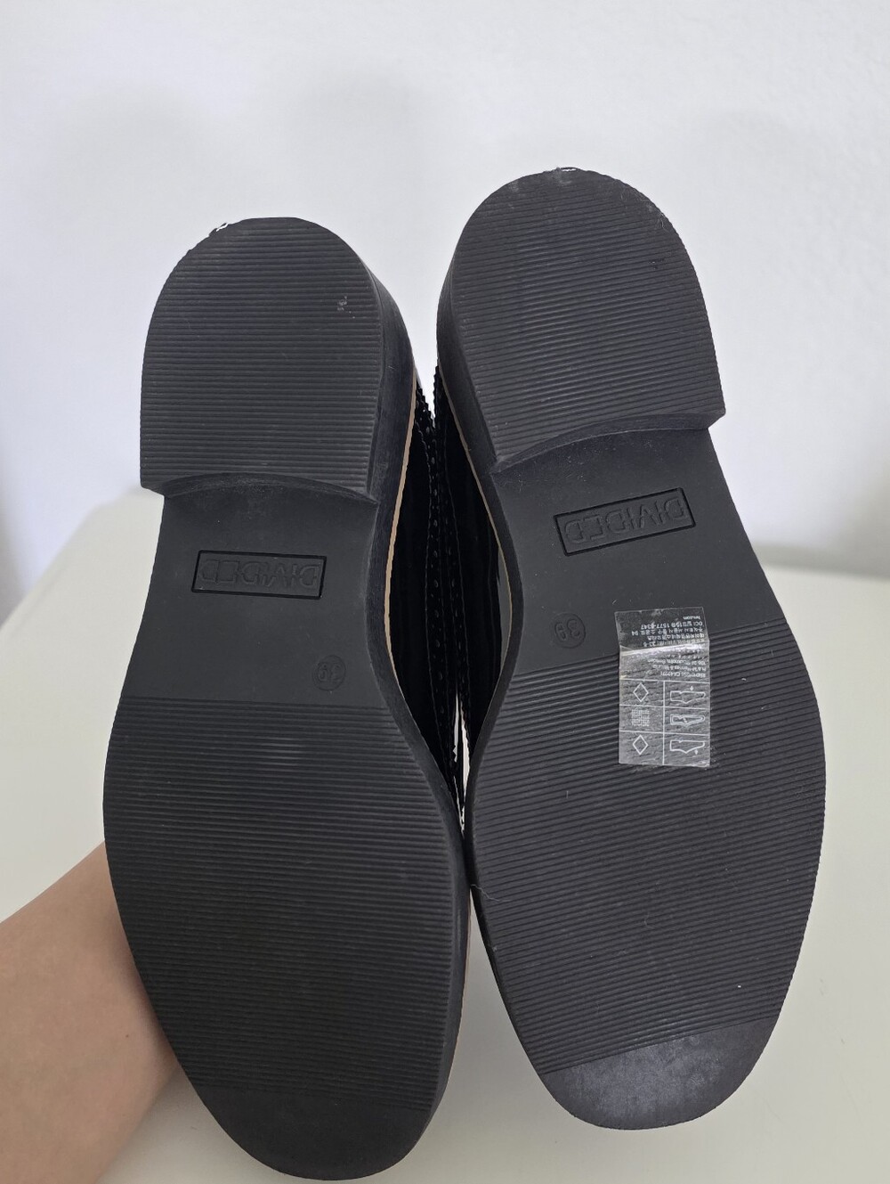 Lace up Black Oxford Shoes like New - Picture 2 of 5